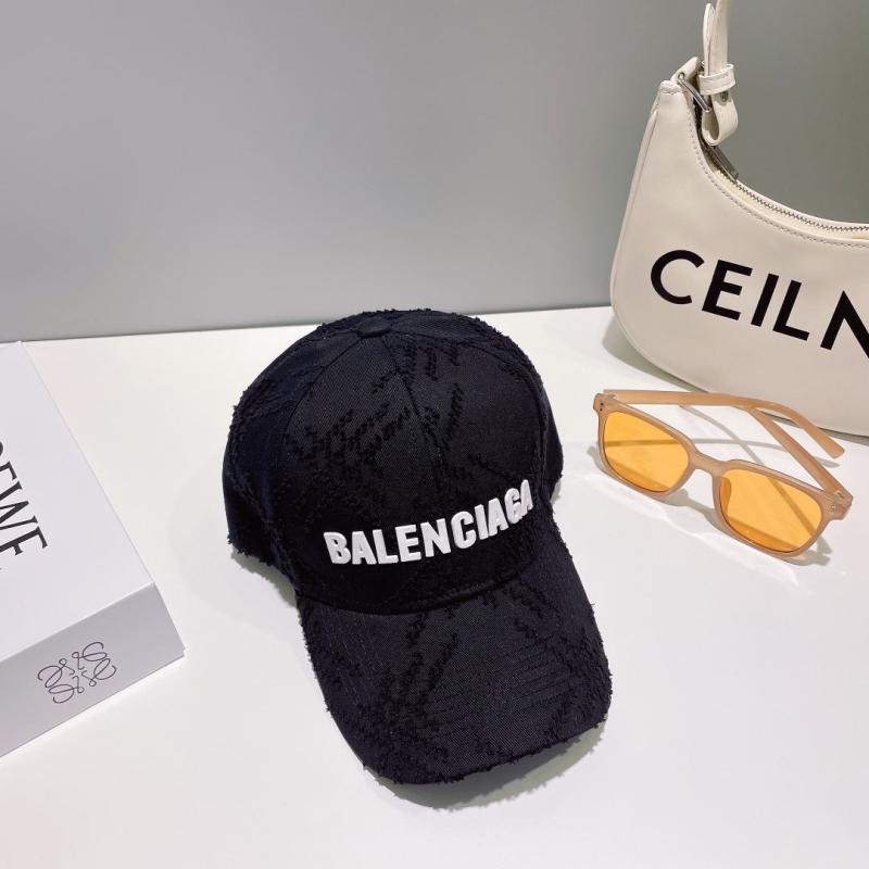 BALENCIAGA